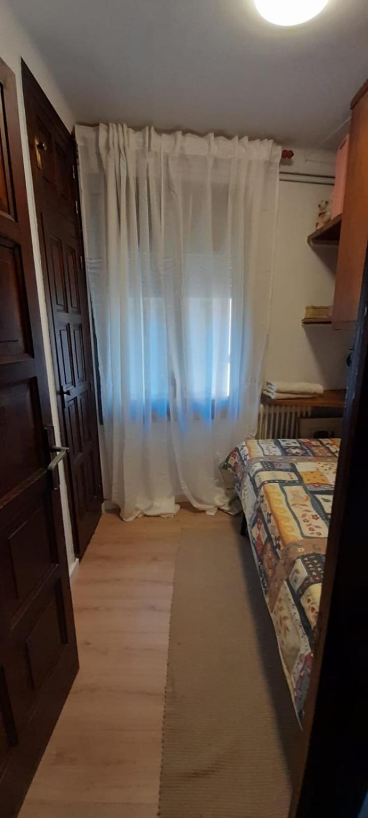 Apartamento En El Centro De Пучсерда Экстерьер фото